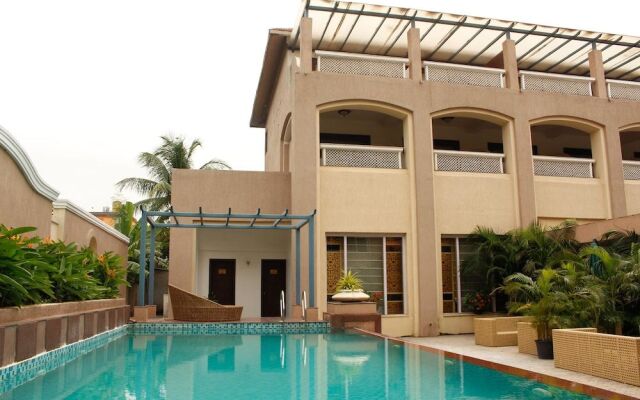 OYO 1533 Resort near Barabati Stadium
