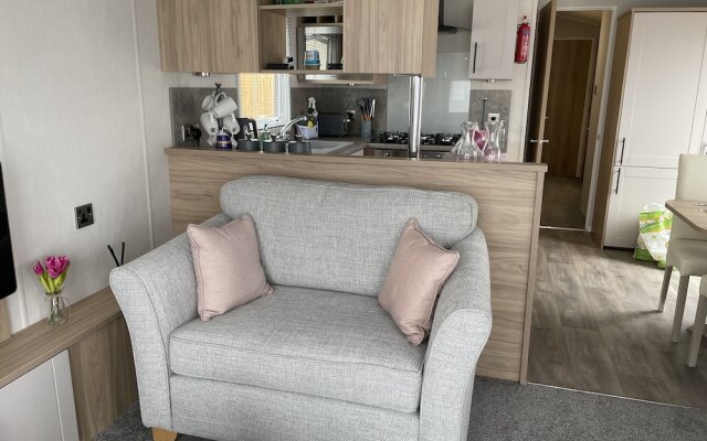 Stunning 3-bed Static Home in Birchington/ Margate