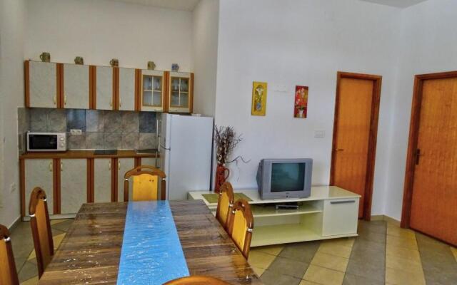 Apartments Zoka