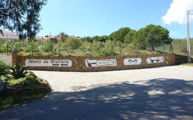 Monte da Bravura Green Resort