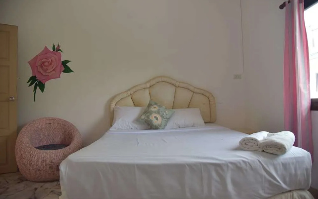 Baan P'Mike Resort Pranburi