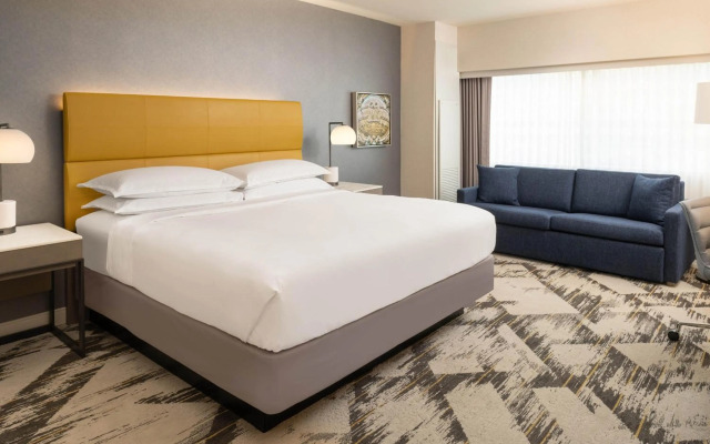 Sheraton Detroit Novi Hotel