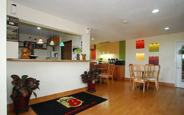 Super 8 Anderson/Clemson Area