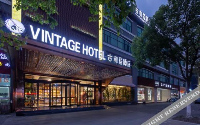 Vintage Hotel