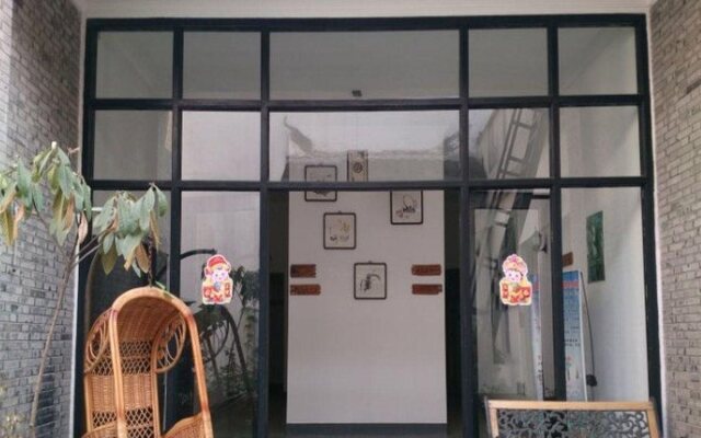 Xu International Youth Hostel