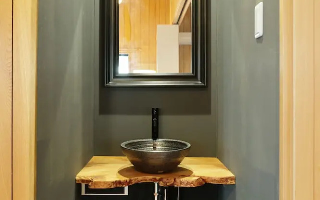 SAYA Suite Kishinosato Annex