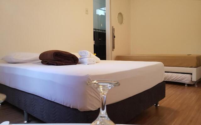 Quarto privativo em condomínio