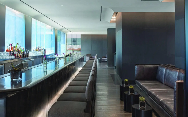 The Knickerbocker Hotel