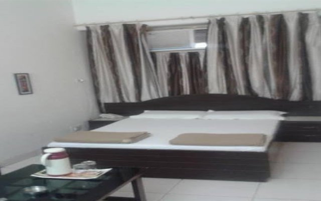 Hotel Pal Avadh