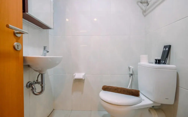 Restful and Tidy Studio at Evenciio Margonda Apartment