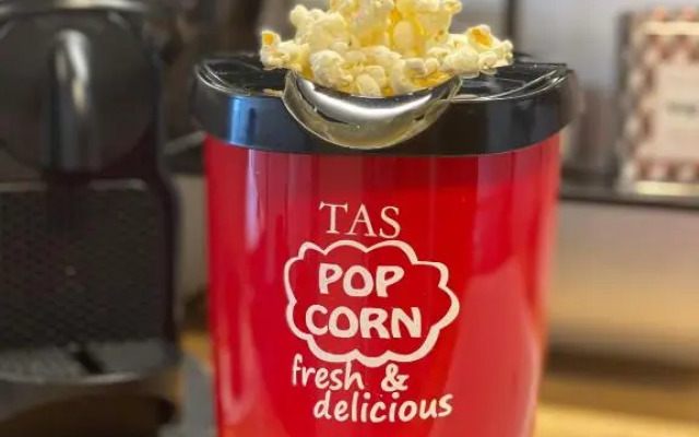 swissme - modernes Studio mit Balkon & Parkplatz & Netflix