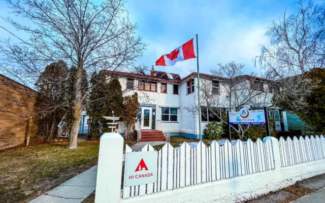 HI-Penticton Hostel
