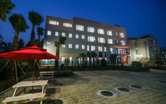 Seogwipo Beach Hotel