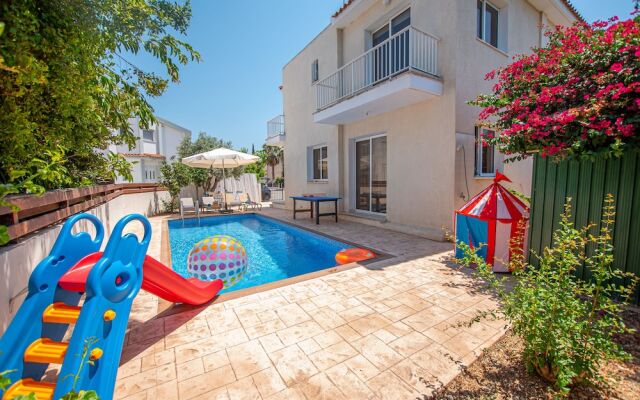 Protaras Mandali 2 Bedroom Holiday Villa