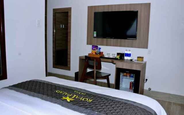 Royal Palms Hotel
