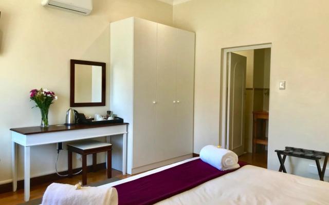 Sundown Manor Guest House