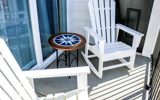 Stormy Point Village Lakeside