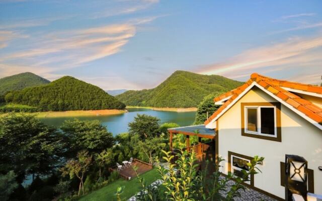 Jecheon Hobanro Unshared House Pension