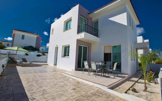 Cyprus Villa Avra 54 Gold