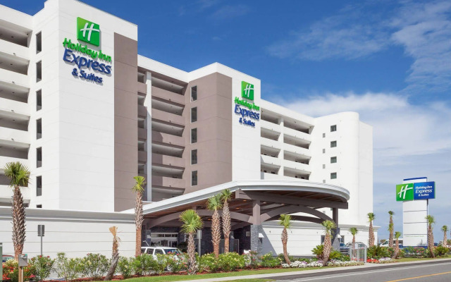 Holiday Inn Express & Suites Panama City Beach - Beachfront by IHG