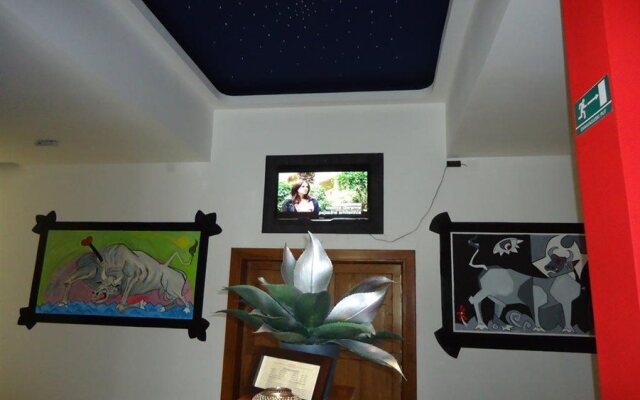 Party Hostel