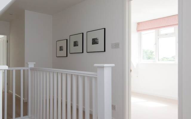 Secluded Rural Retreat Close to Beach - Sleeps 12