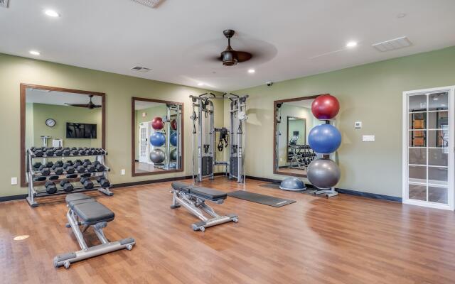 Holiday Inn Club Vacations Piney Shores Resort at Lake Conroe by IHG