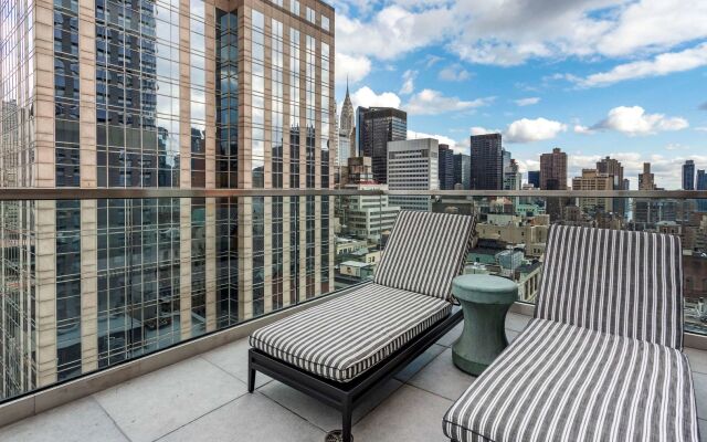 The Draper New York, Tapestry Collection by Hilton