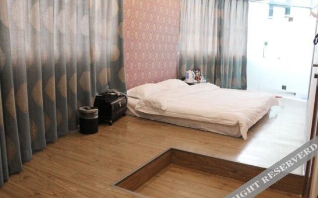 Yicheng Hotel (Unavailable)