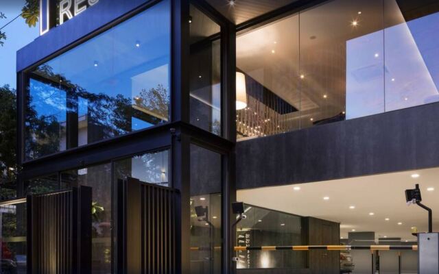 One Residence Hotel & Apartment