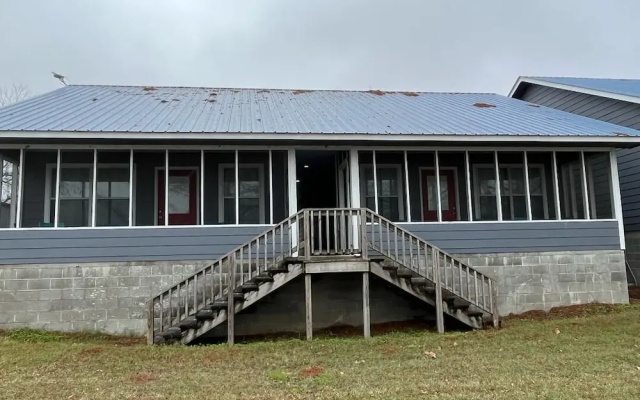 Roy's Cabins & Campgrounds