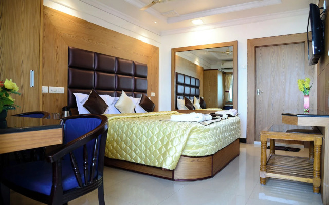 Tri Sea Hotel
