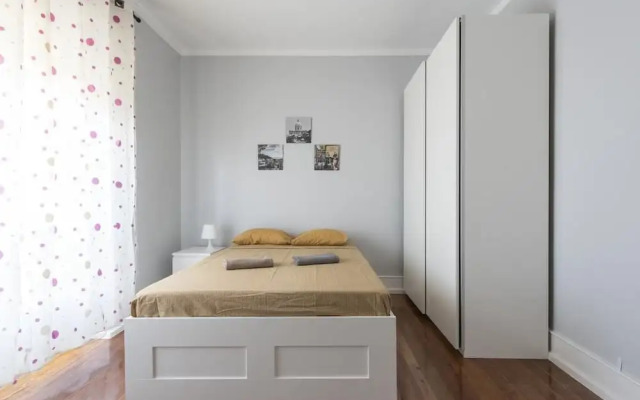 Room Gani