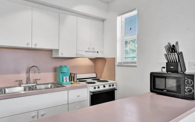 Marine Villas 5 in Hollywood