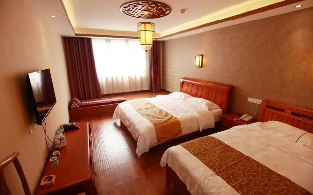 阳光纳里客栈(开封清明上河园店)