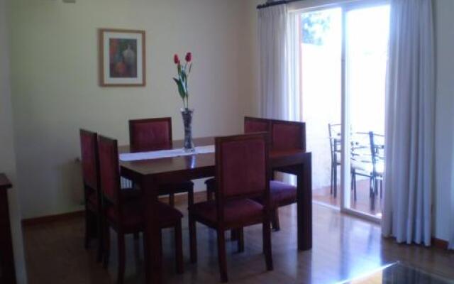 Apart Hotel Sol y Lago