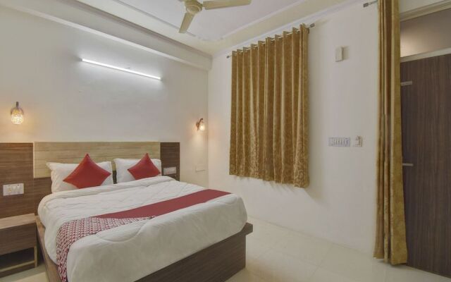 Oyo 43607 Ati They Hotel & Restaurant