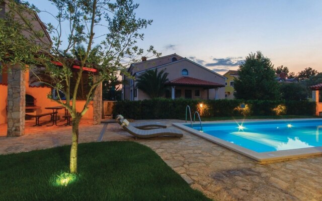 Awesome Home in Banjole With Wifi and 1 Bedrooms