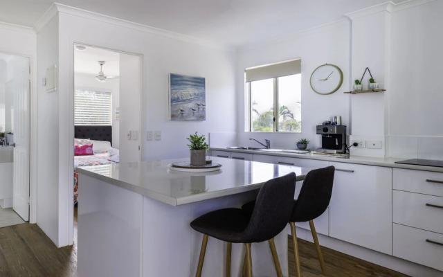 River Sands Apartments