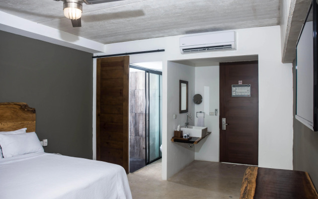 Hotel52