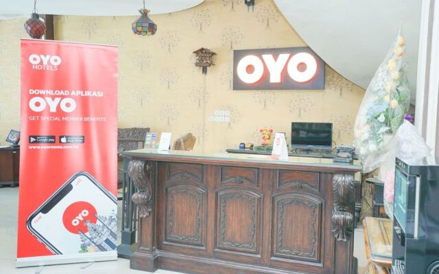 OYO 1239 Mojokerto Classic Residence