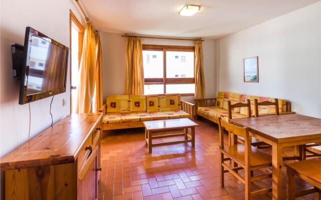Arlanza Jet Apartments (Adults Only)