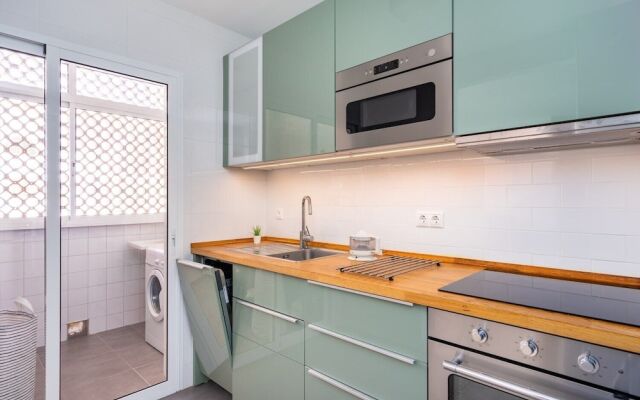 Excellent Apartment with Pool and View Ref 138