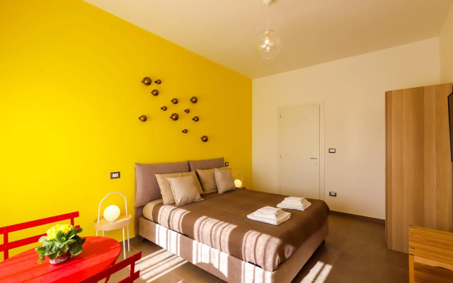 Neapolitan Skyscraper Apartment