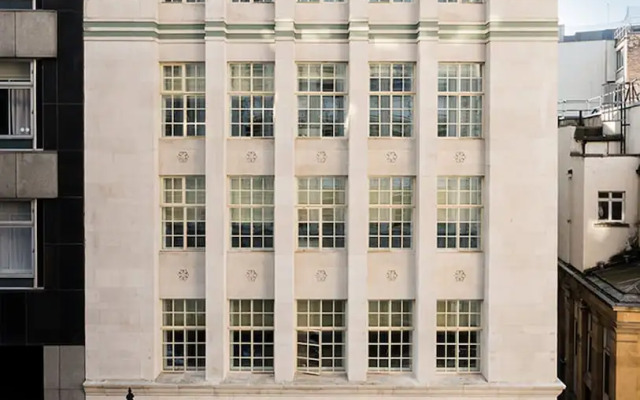 No.8 Waterloo Apartments