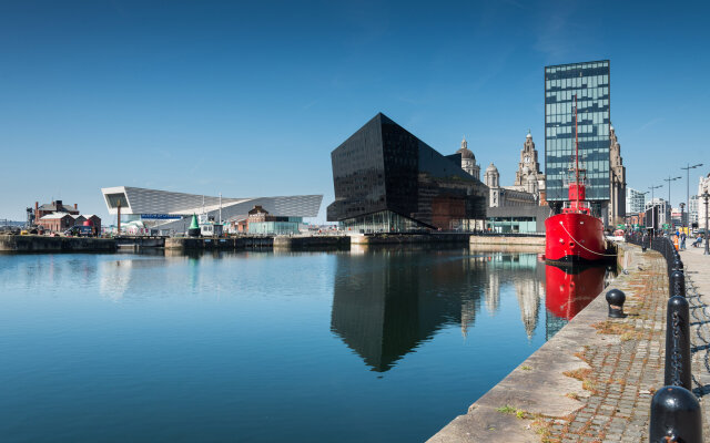 Premier Inn Liverpool City (Lime Street)