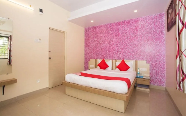 OYO 12260 Traveler's inn