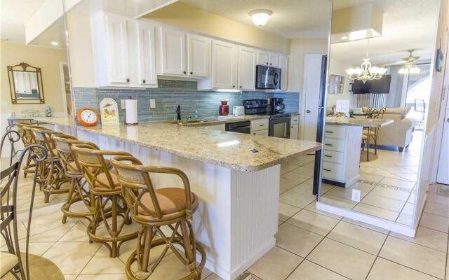 Hibiscus 303B - Two Bedroom Condo