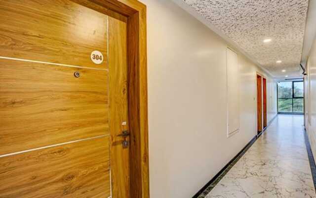 Fabhotel Ch Homes & Suites