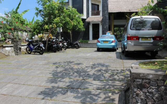Airy Ubud Raya Campuhan Sanggingan Gianyar Bali